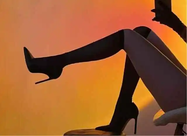 西檬之家BDSM新手入圈:读懂女王背后的权力交换与安全契约 一